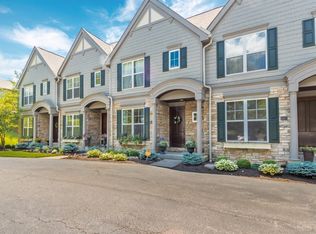 6849 Indian Hill Rd, Cincinnati, OH 45227