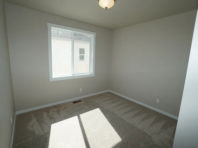 14561 Pine Knoll St — Photo 7