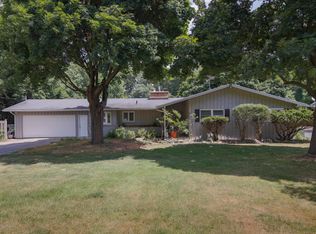 2016 Greenbriar Dr, Portage, MI