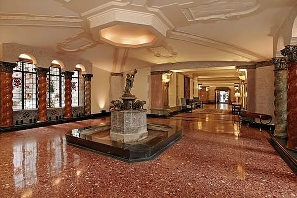 Sold by Corcoran | media 10