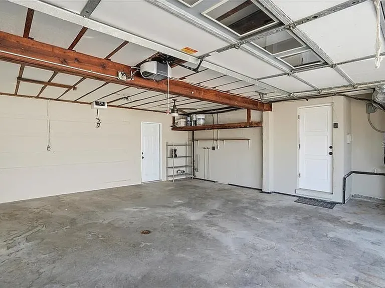 510 115th Ave — Photo 31
