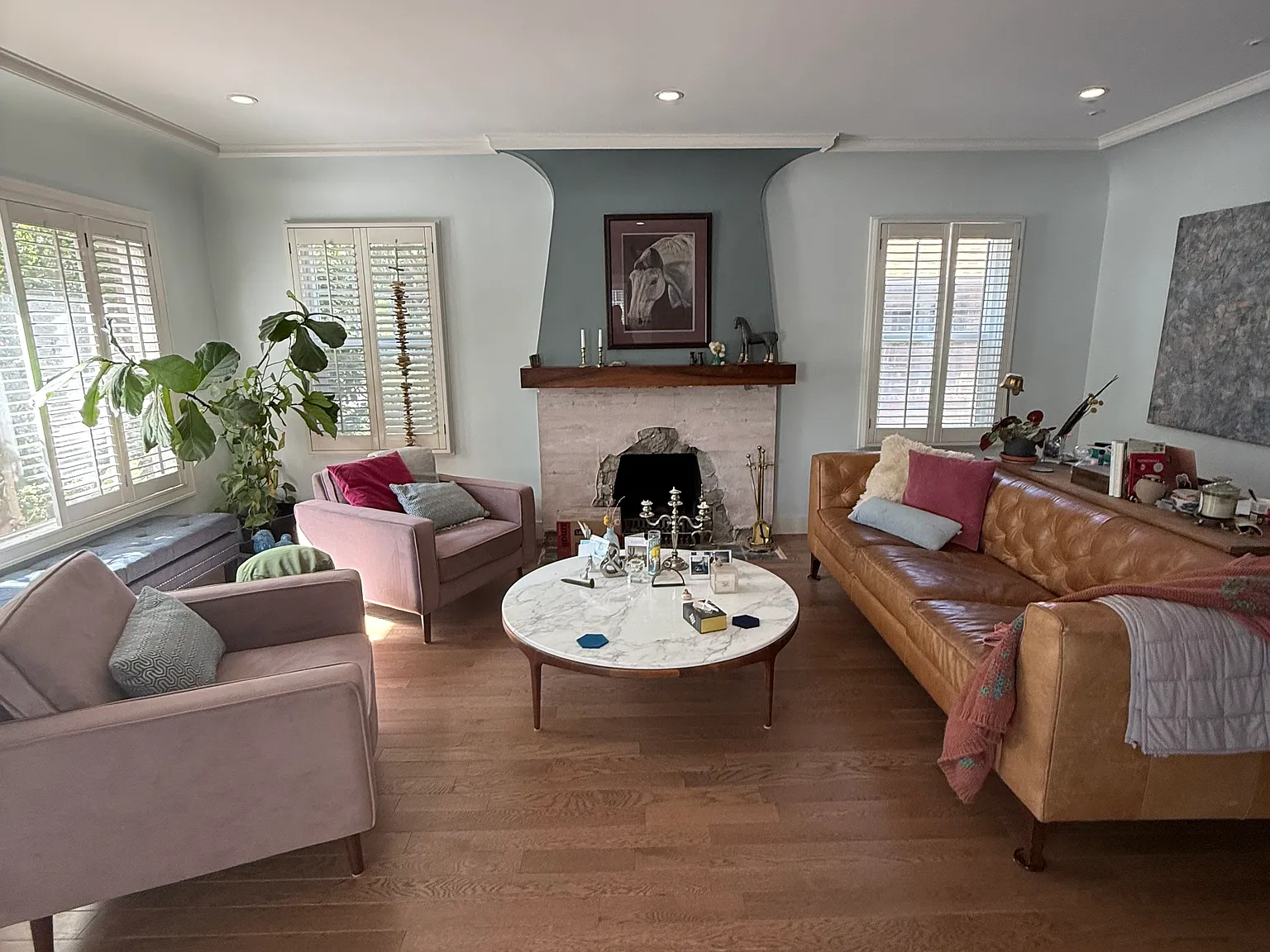 3 bed, 2300 sqft, $4,500 — Photo 1