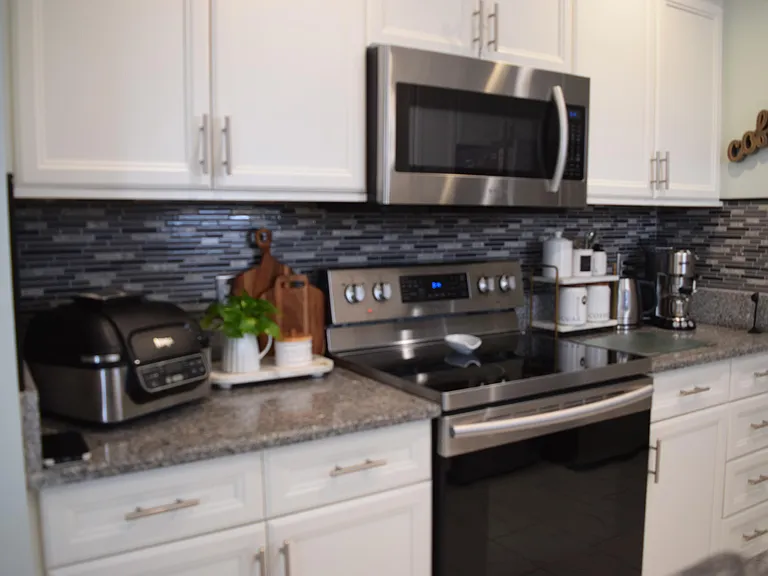 1 Lake Vista Trl #201 — Photo 11