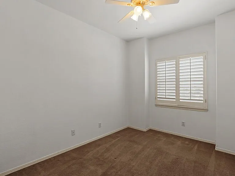 561 Green Village Ct #A — Photo 36