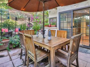 29711 Strawberry Hill Dr, Agoura Hills, CA 91301