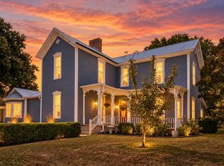 1000 S High St, Columbia, TN 38401