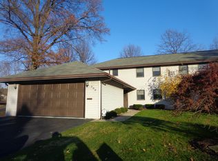 200 Jonathan Pl, Hermitage, PA