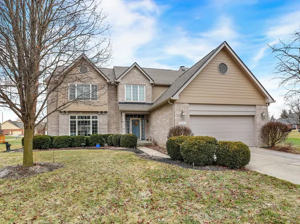 13560 Kingsbury Dr, Carmel, IN 46032