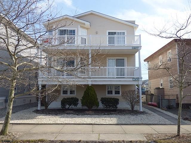 1st image of 3105 Central Ave #1