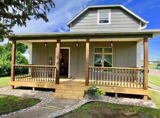 333 Depot Ave, Garretson, SD 57030