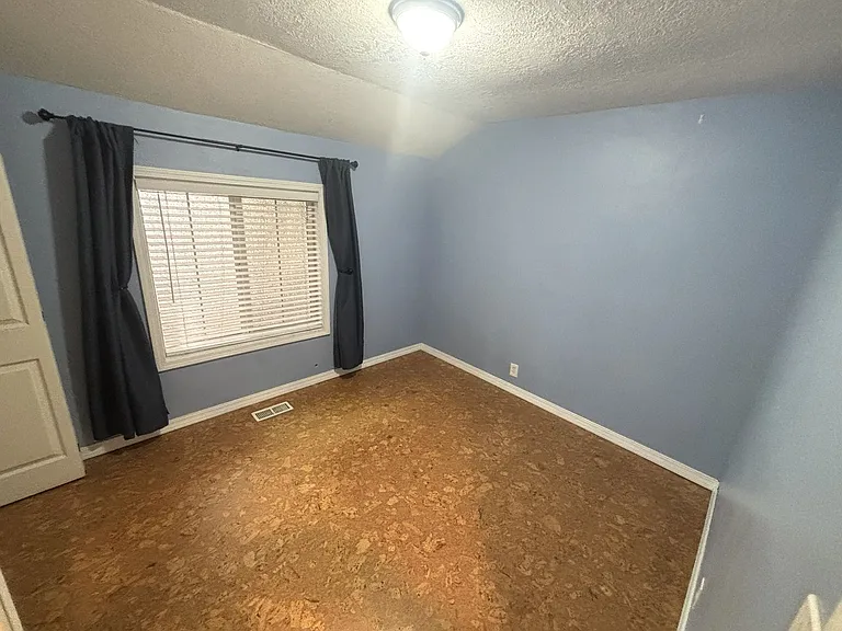 703 Barclay Hills Dr — Photo 13
