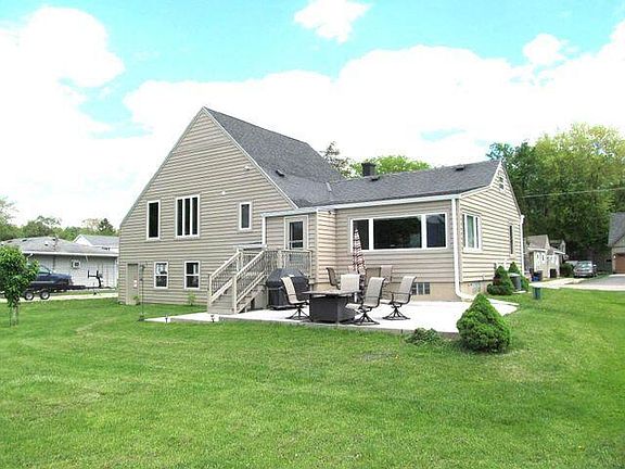 4th image of this home