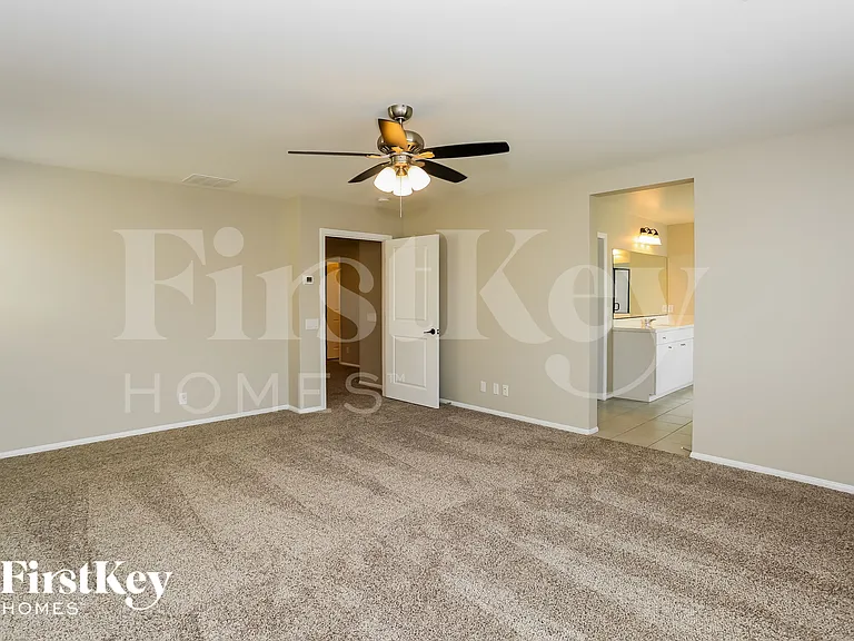 4527 Amberley Ridge Ave — Photo 7