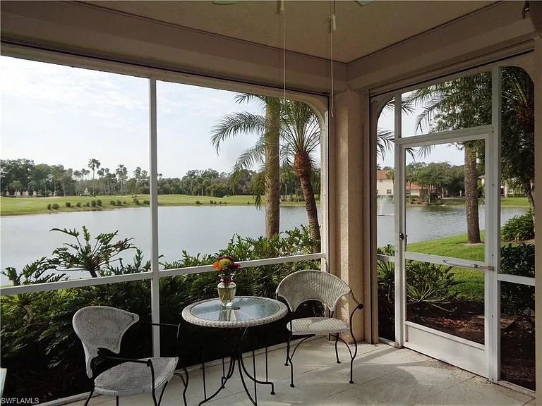 610 Laguna Royale Blvd #1002 — Photo 1