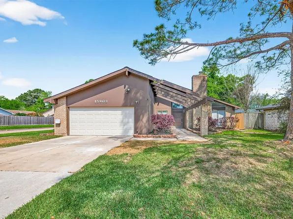 15903 Hickory Knoll Dr, Houston, TX 77059