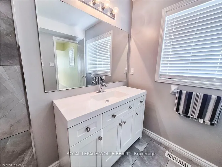 775 Karlsfeld Rd — Photo 11