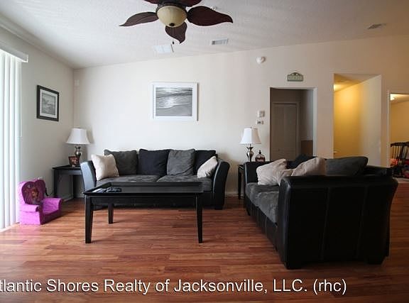 3rd image of 13851 Herons Landing Way APT 11