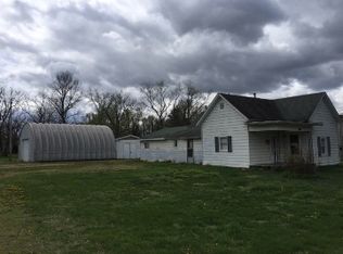 800 Mount Vernon Rd, Fairfield, IL 62837