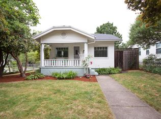 2405 SE Pine St, Portland, OR 97214