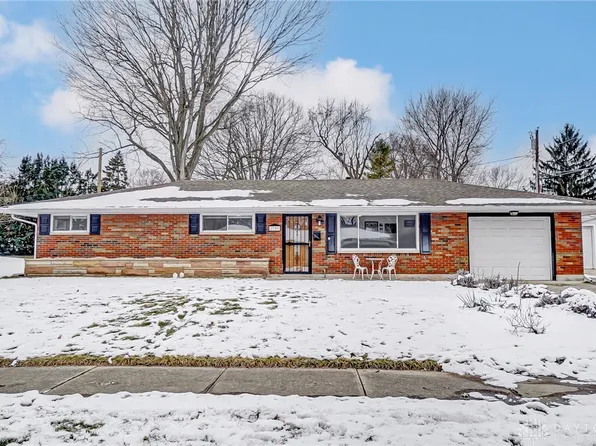 2709 Parklawn Dr, Dayton, OH 45440