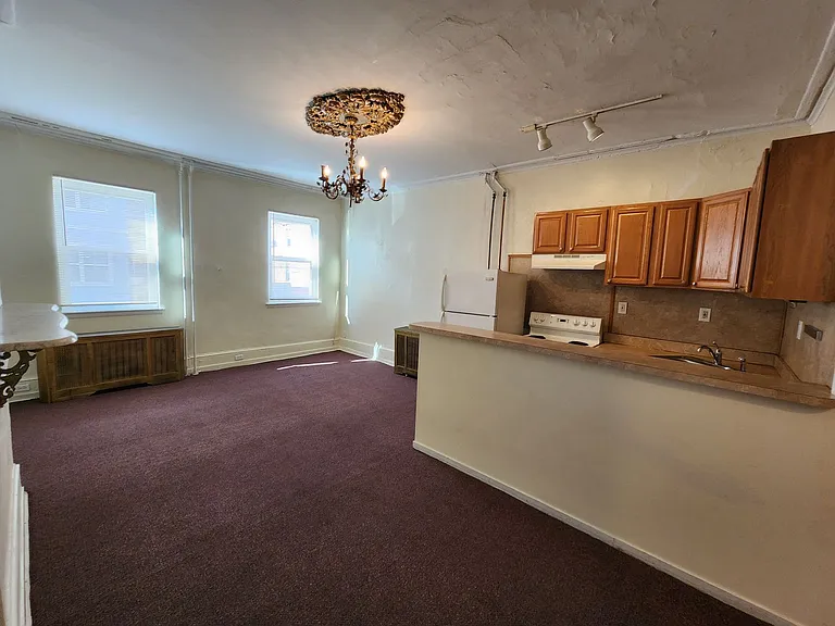 1527 S. 4th Street — Photo 1