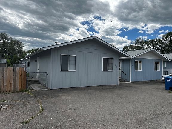 5th image of 936 Palmer St