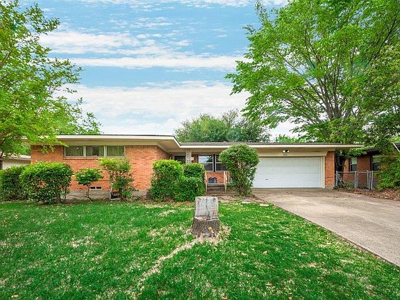 2nd image of 2114 Mockingbird Ln