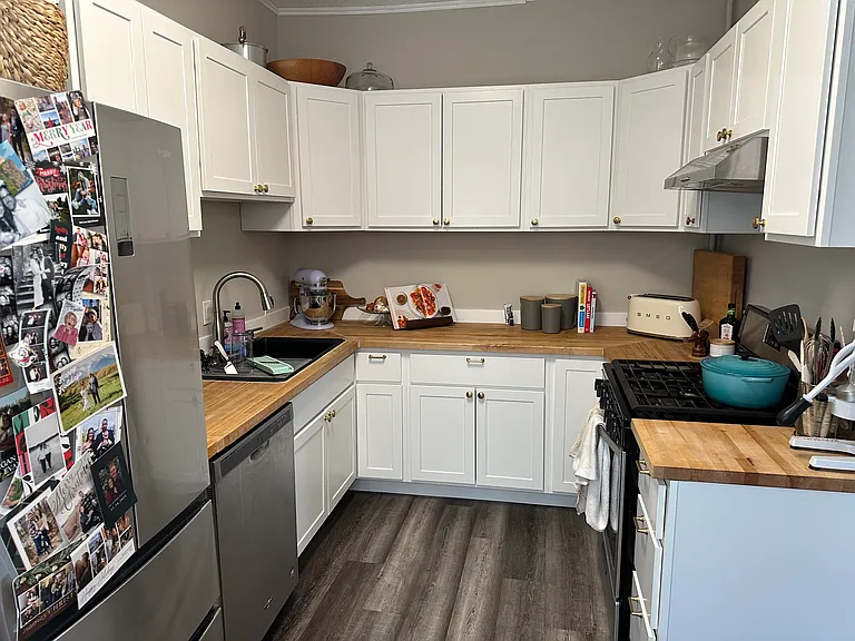 3040 James Ave S #1 — Photo 14