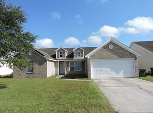 30 Willow Lakes Dr, Savannah, GA 31419