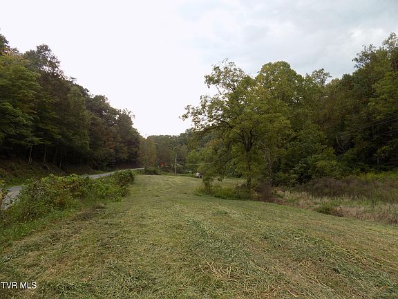 5th image of 10864 Tazewell Hwy