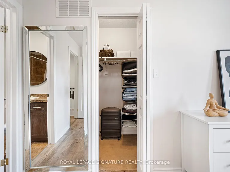61 Thames Way — Photo 28