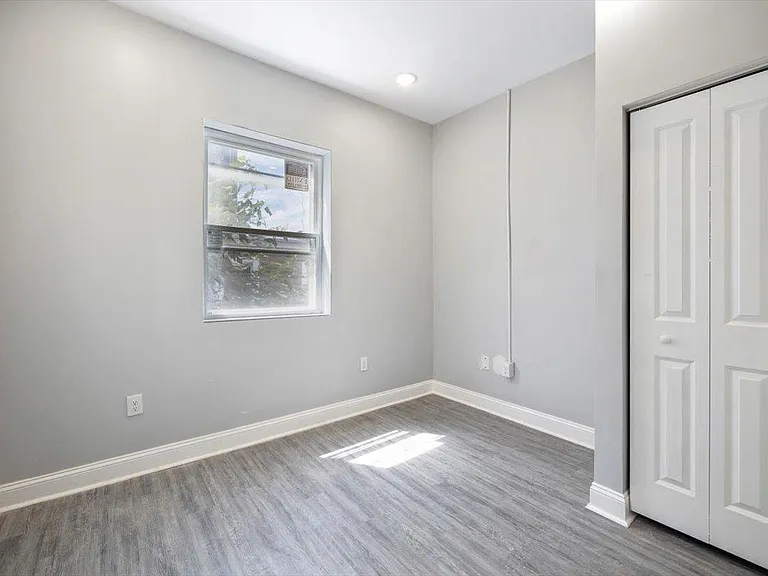 4118 Powelton Ave #2 — Photo 10