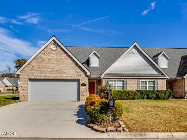 3220 Lightspring Ln, Knoxville, TN 37917