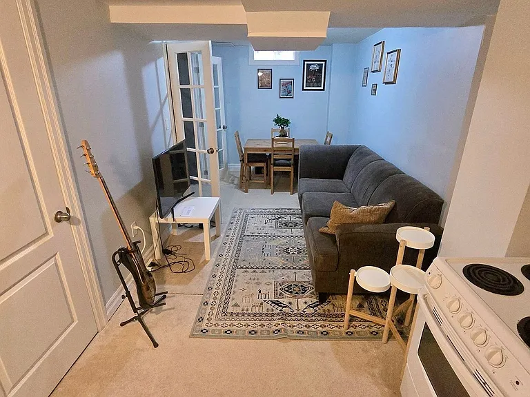 239 Banbrooke Cres #BASEMENT — Photo 4