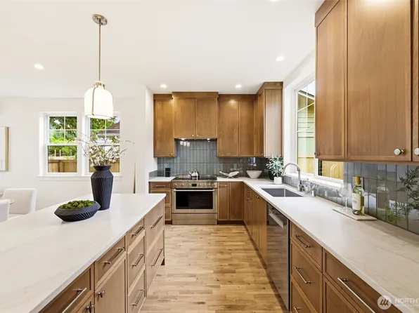 315 SE Andrews Street, Issaquah, WA 98027
