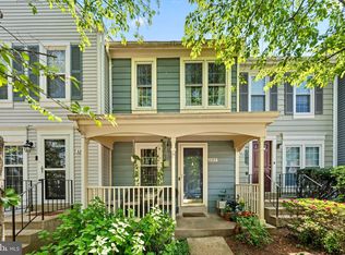6305 Chimney Wood Ct, Alexandria, VA 22306