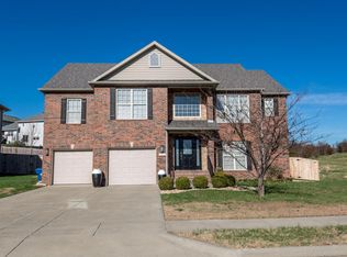 2111 W Richwood Rd, Ozark, MO 65721