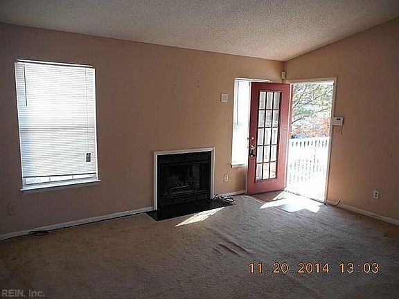 4th image of 403 Resort Ct
