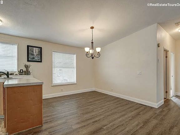4th image of 1000 S McKern Ct #100