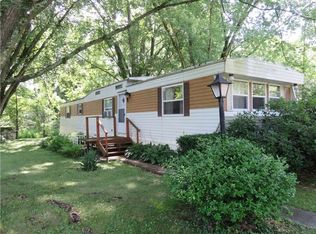 144 Canary Ln, Edinburg, PA 16116