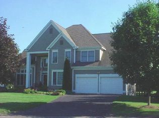 5 Ledge Meadow Ln #56, Westport, CT 06880