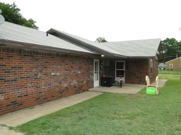 220 S Mount Carmel Ave #222, Wichita, KS 67213