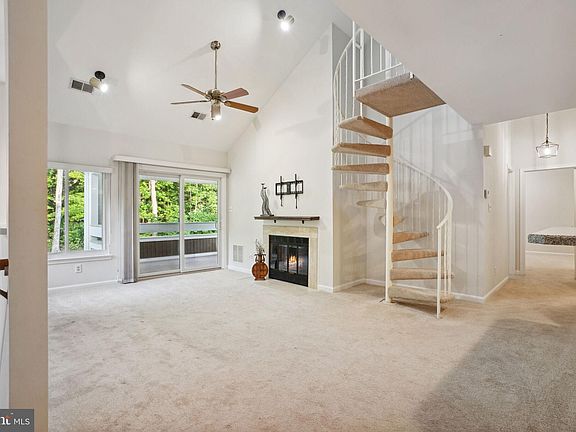 3rd image of 12270 Fort Buffalo Cir #498