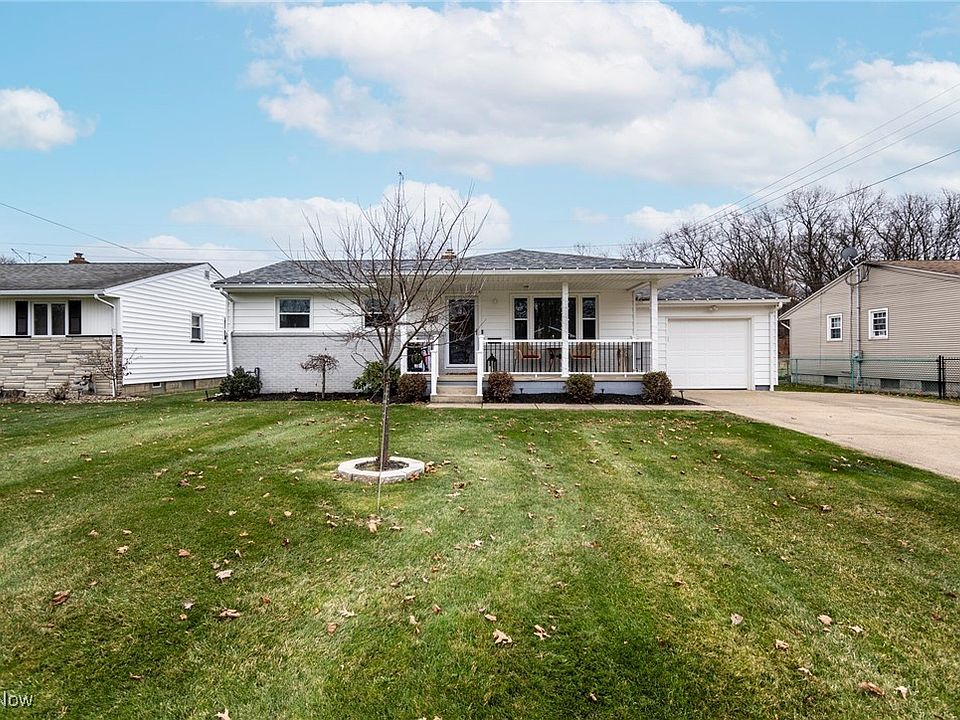 1st image of 1933 Cranbrook Dr