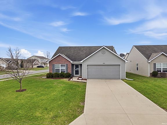 3rd image of 10232 Archstone Cv