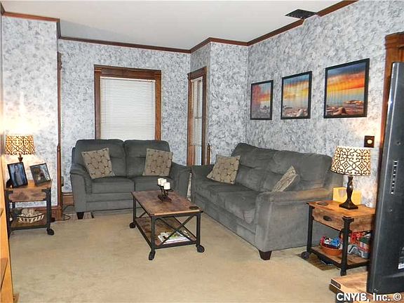 5th image of 4 Riverview Ave