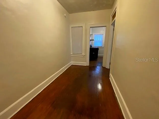 1960 4th Ave N — Photo 16