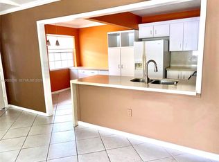 464 NE 210th Circle Ter #201-10A, Miami, FL 33179