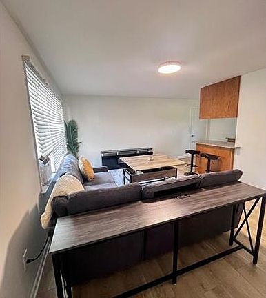 3rd image of 41 Mountain Ave #2-3
