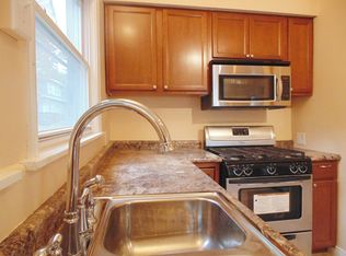 925 Euclid St, Saint Paul, MN 55106